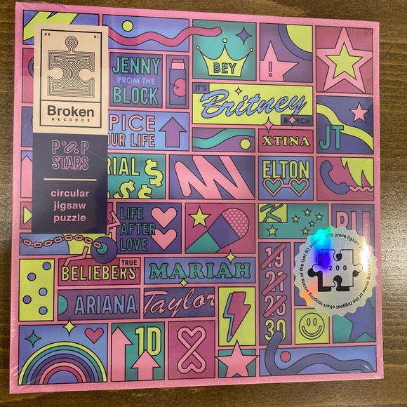 Pop Star 200 piece puzzle - Picture 1 of 2